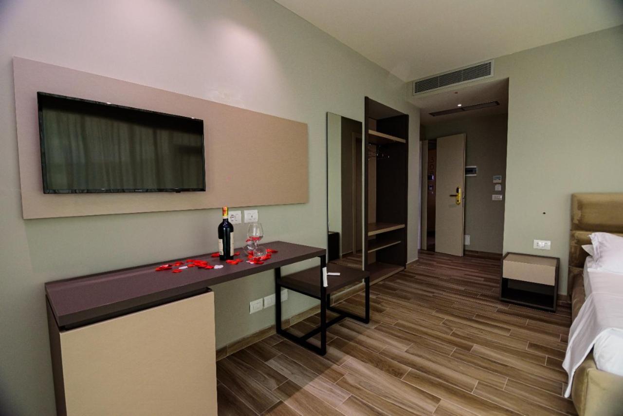 Hotel Orange Dhërmi Zewnętrze zdjęcie